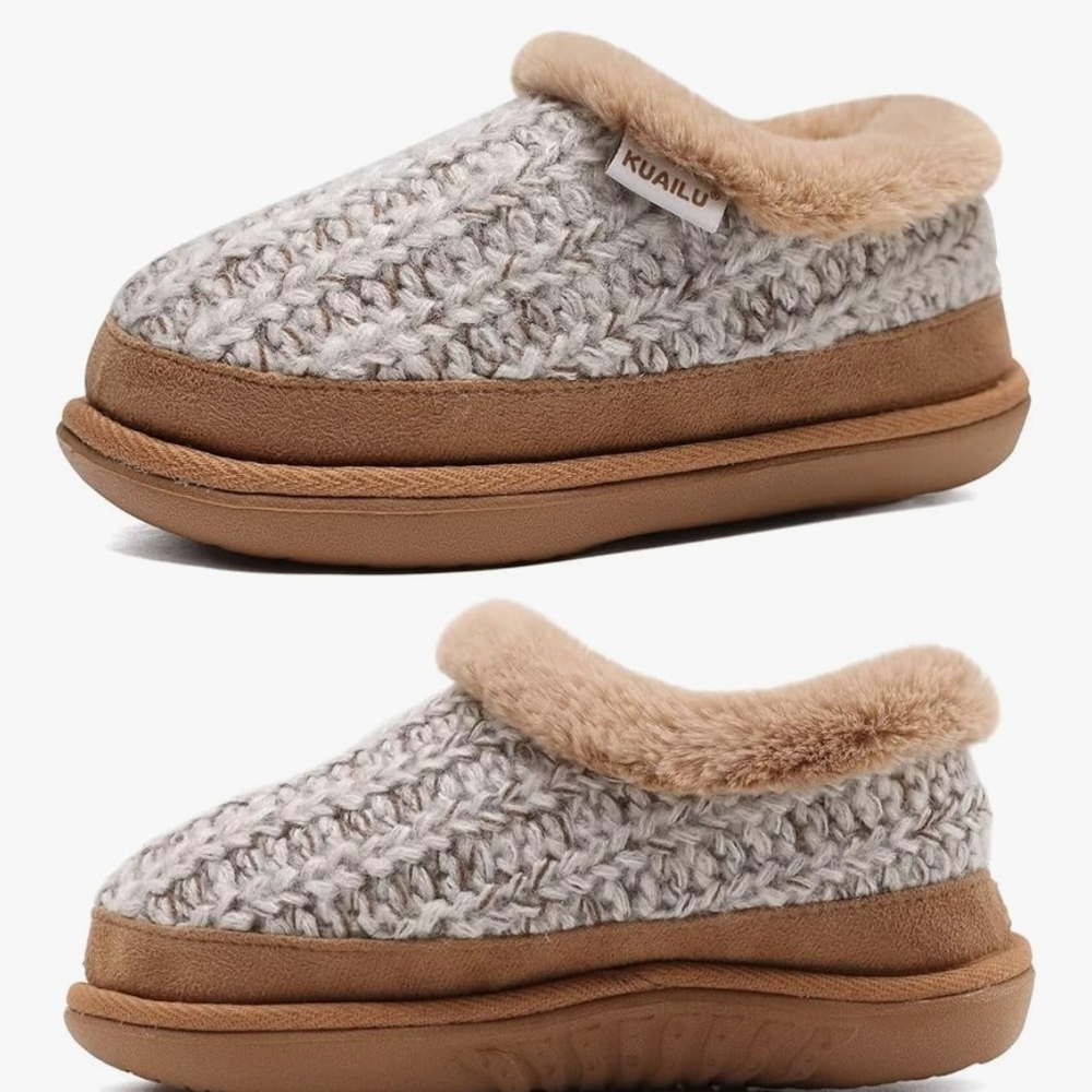 Kauilu Women's Knit Slippers - Cream and Tan